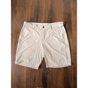 Caribbean Isle Breeze Performance Mens 38 Flat Front Shorts khaki Golf Casual